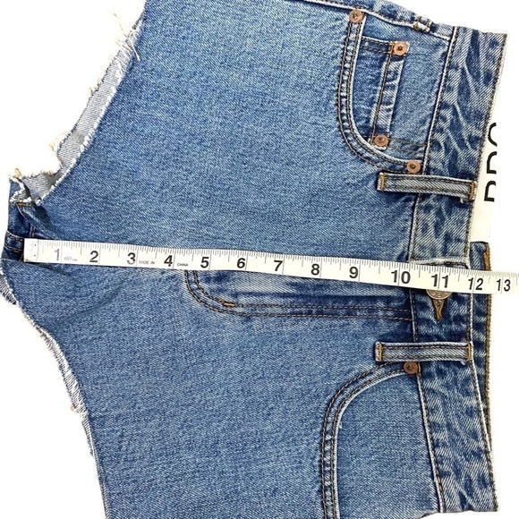 Urban Outfitters BDG Cheeky High Rise Shorts - Picture 10 of 11